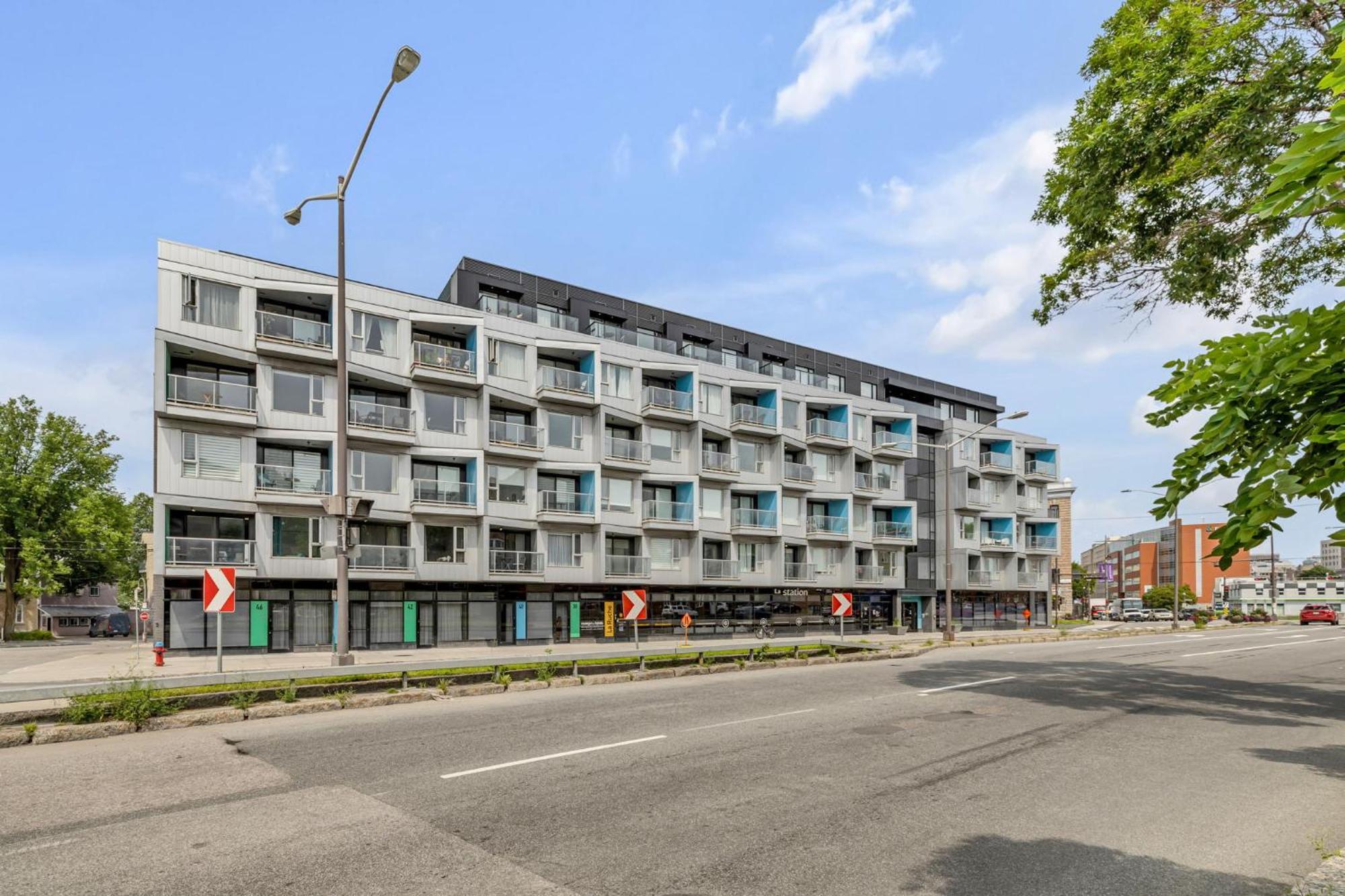 Apartment Initial / Spritz / Downtown Qc +stat Quebec City